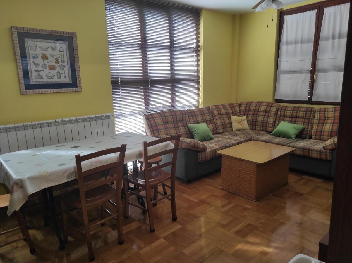 Apartamento Parque Europa Ezcaray Exterior photo