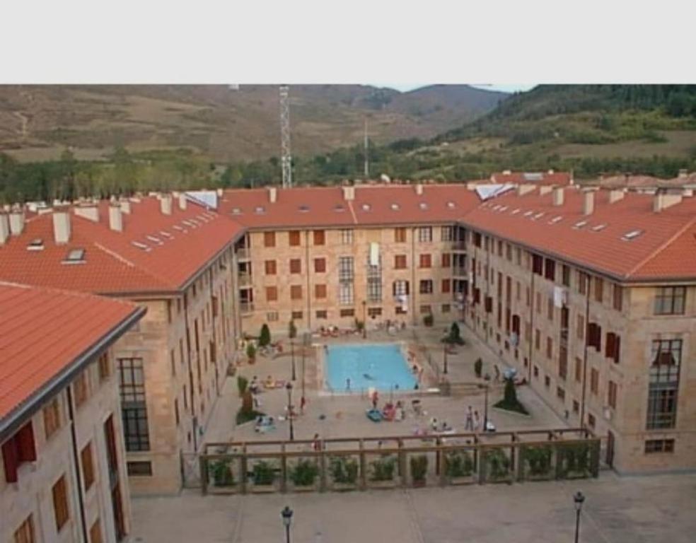 Apartamento Parque Europa Ezcaray Exterior photo